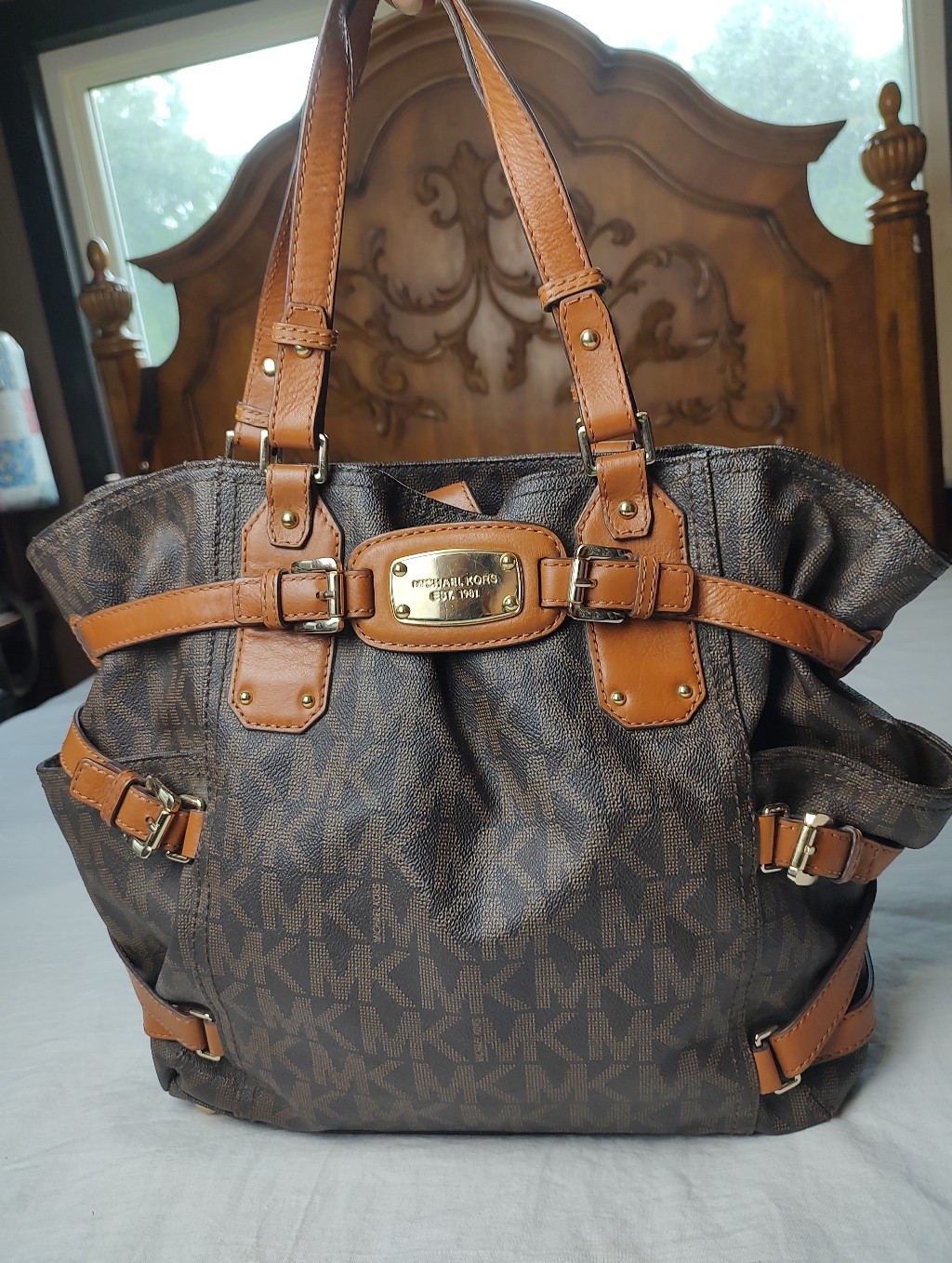 Michael Kors Brown Tan Logo Tote Gold Plate